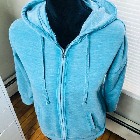 🐠 SALE 5 for $25 • Casual Cozy Turquoise Hoodie - Picture 2 of 5